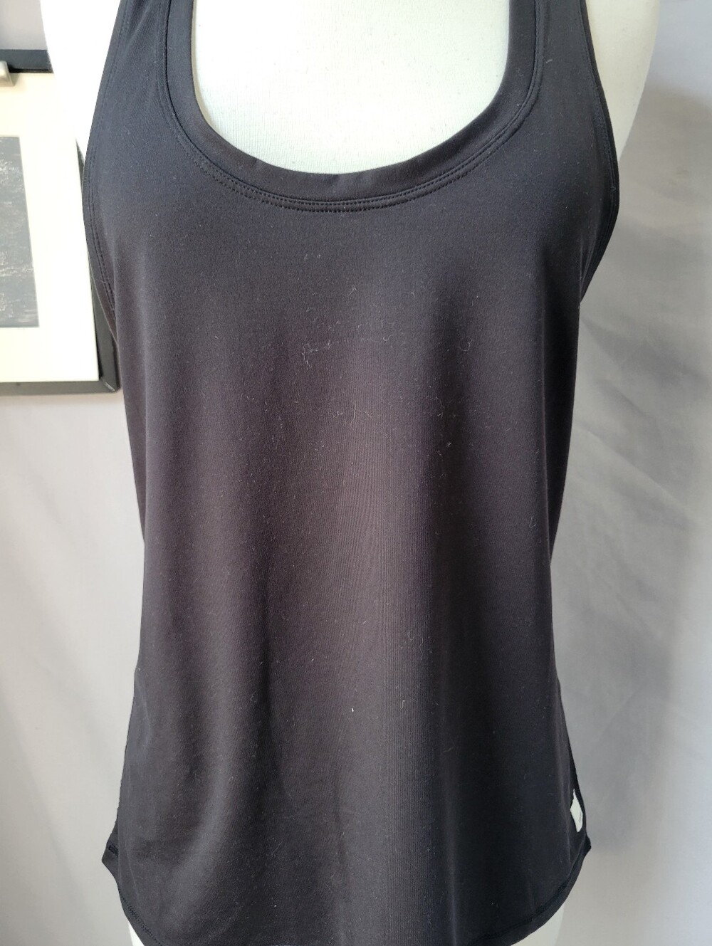 Vuori Lux Racerback Performance Tank Top Black L - Picture 5 of 12